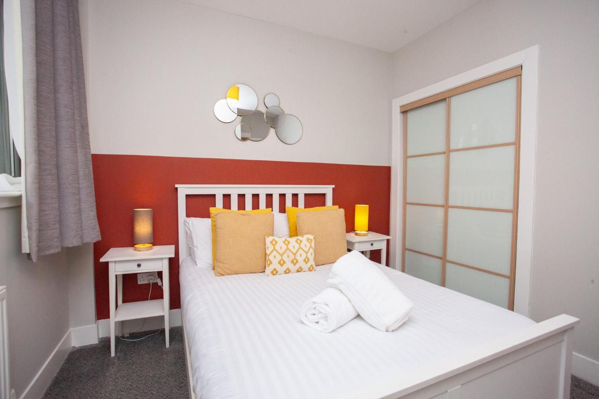 1 Bedroom Flat In The Heart Of Merchant City Glasgow Exterior photo
